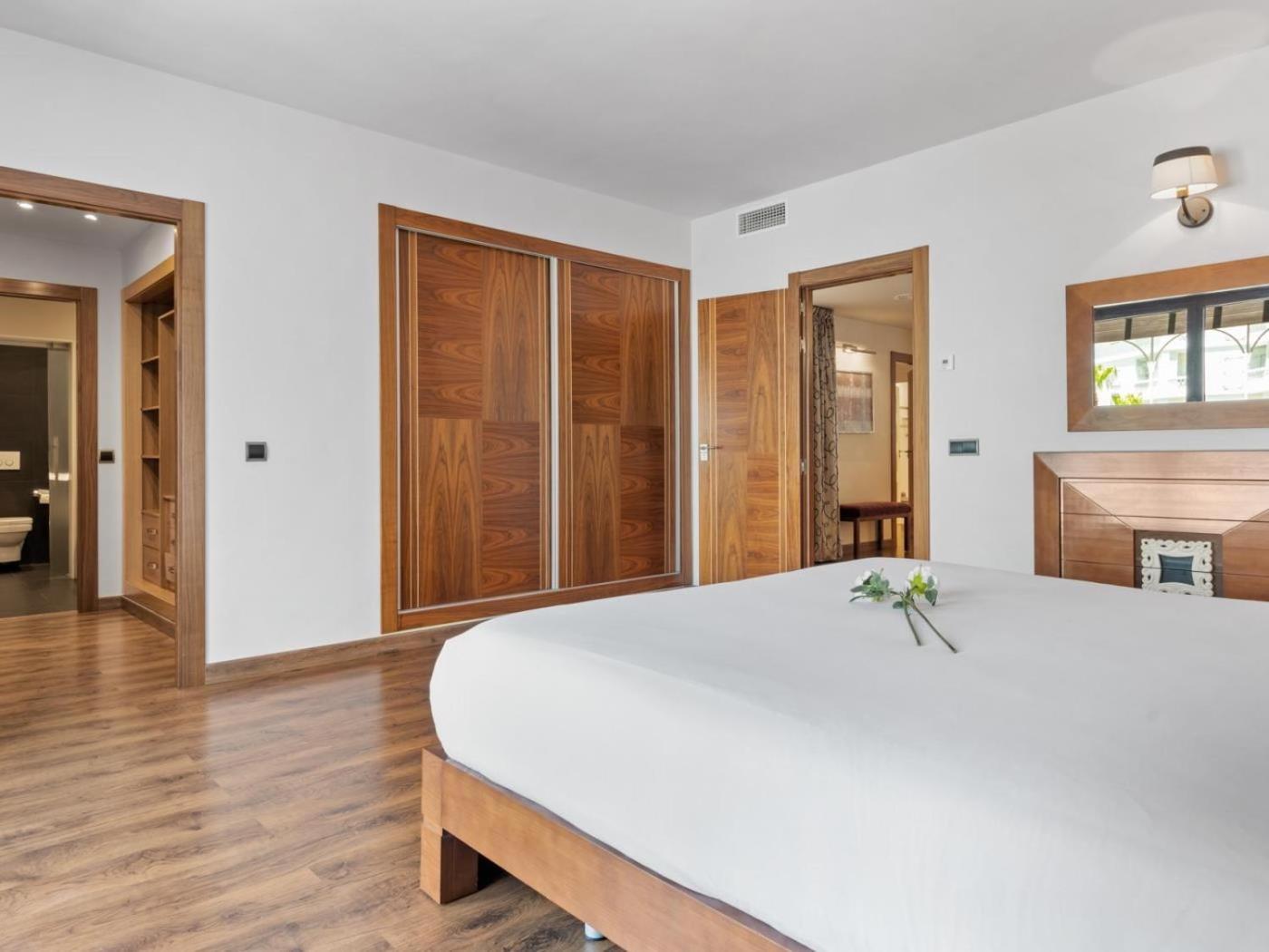 03 Ref Casa Granada 146 Apartemen Marbella